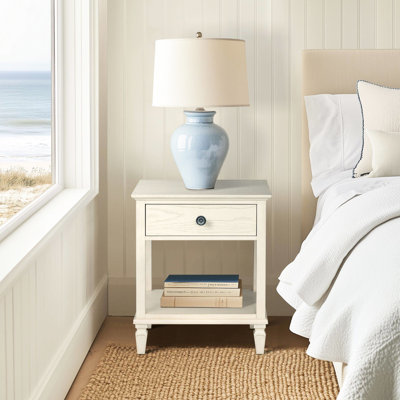 Unité de rangement de chevet crème avec un tiroir et une tablette, de style table de chevet classique, détail en fil de fer au fini bois, assemblage nécessaire, étagère de rangement de 24 po de largeur, de profondeur et de 28,5 po de hauteur, design, brosse