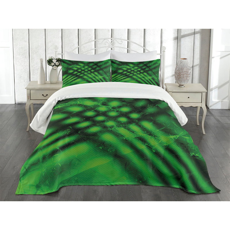 King Size Black and Green Quilted Bedspread Set
