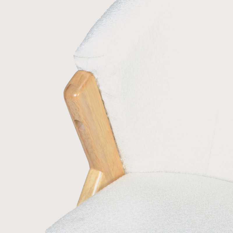 Chaise longue avec dossier sculpté Cody