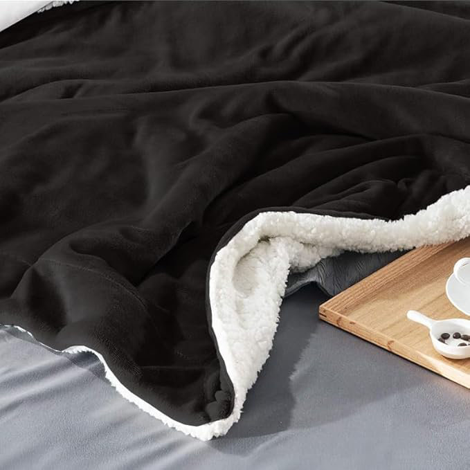 Veyo Throw Blanket, Black, 150cm W x 200cm L