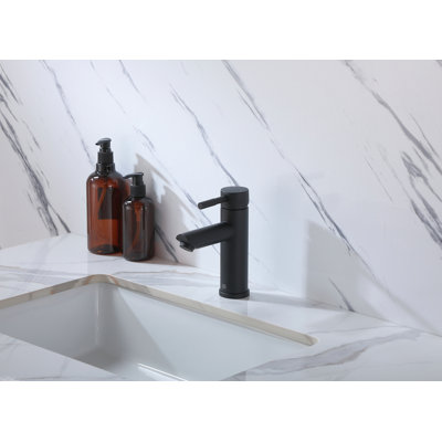 Mia Single-Hole Single-handle Bathroom Faucet