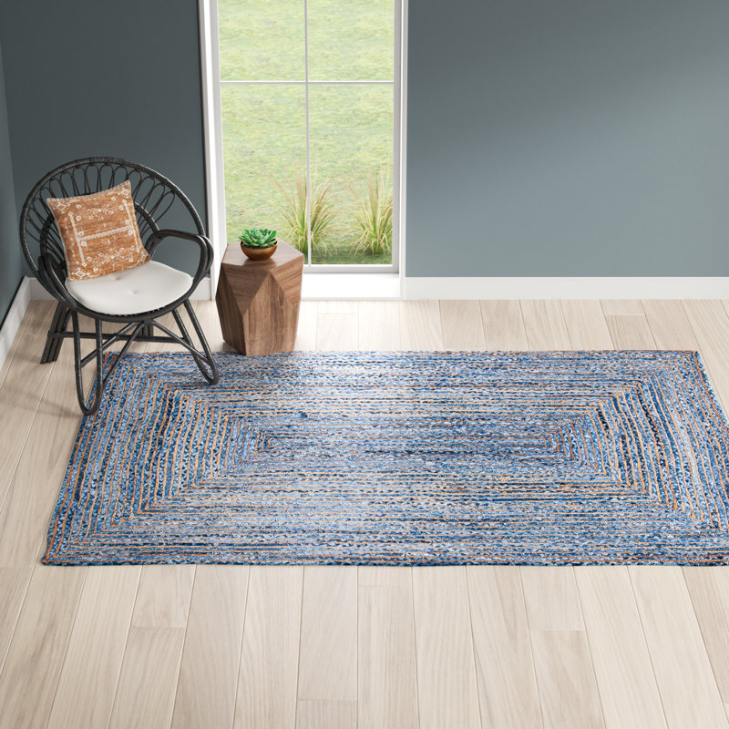 Tapis bleu / naturel tissé à plat à la main Demar, Rectangle 6 pi x 9 pi