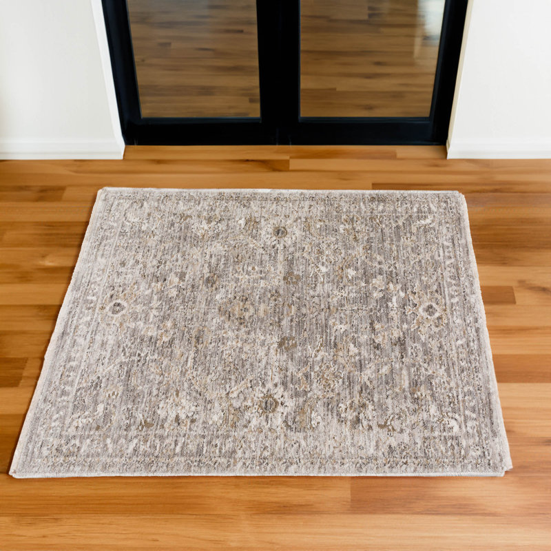 Cyprus CY9 Silver Rug, Rectangle 1'8" x 2'6"