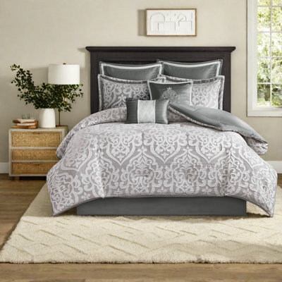 Luxurious Silver & Polyester Bedding Sets, Classic Jacquard Design For Home