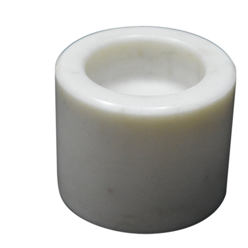 Porte-votives Matheson, Blanc