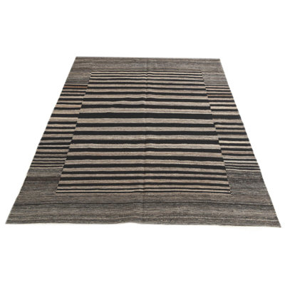 Tapis brun 5x8