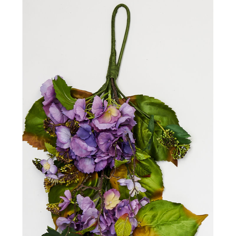Goutte d'eau 35 po avec hortensias artificiels et feuilles vertes