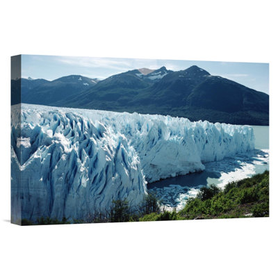 " Perito Moreno Glacier And Lake Argentina, Los Glaciares NP, Argentina "