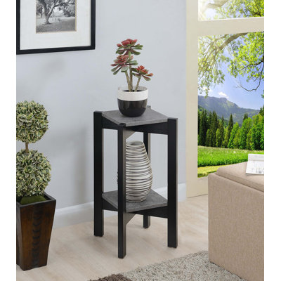 Corto Plant Stand