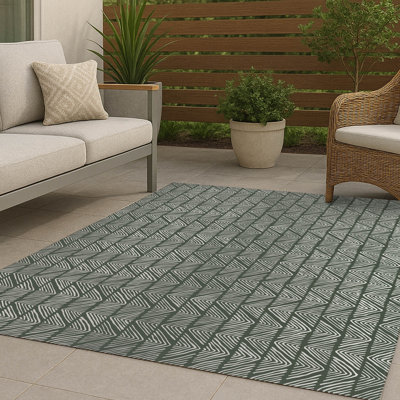 Chev Wave Stripe Non-Slip Outdoor Rug