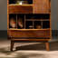 Armoire d'appoint simple et rétro