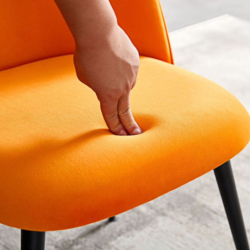 Chaise d'appoint rembourrée capitonnée en bois manufacturé, Orange