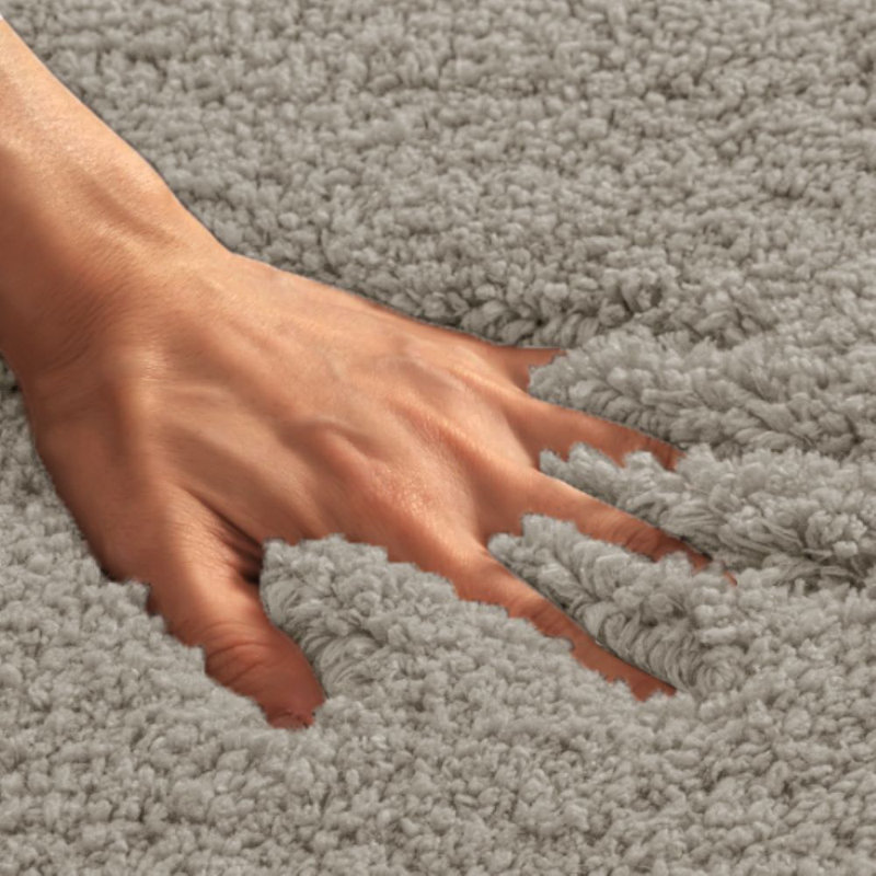 Agniete Small Shaggy Bath Mat, Light Grey