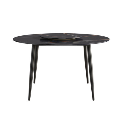 Table de salle à manger à quatre pieds