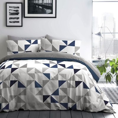 Sequoyah Microfiber Flora Reversible Duvet Cover with Pillowcases