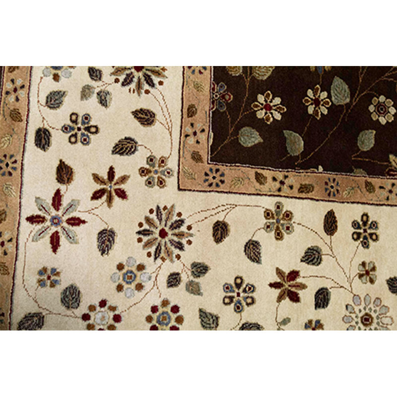 Tapis brun et ivoire de haute qualité noué à la main