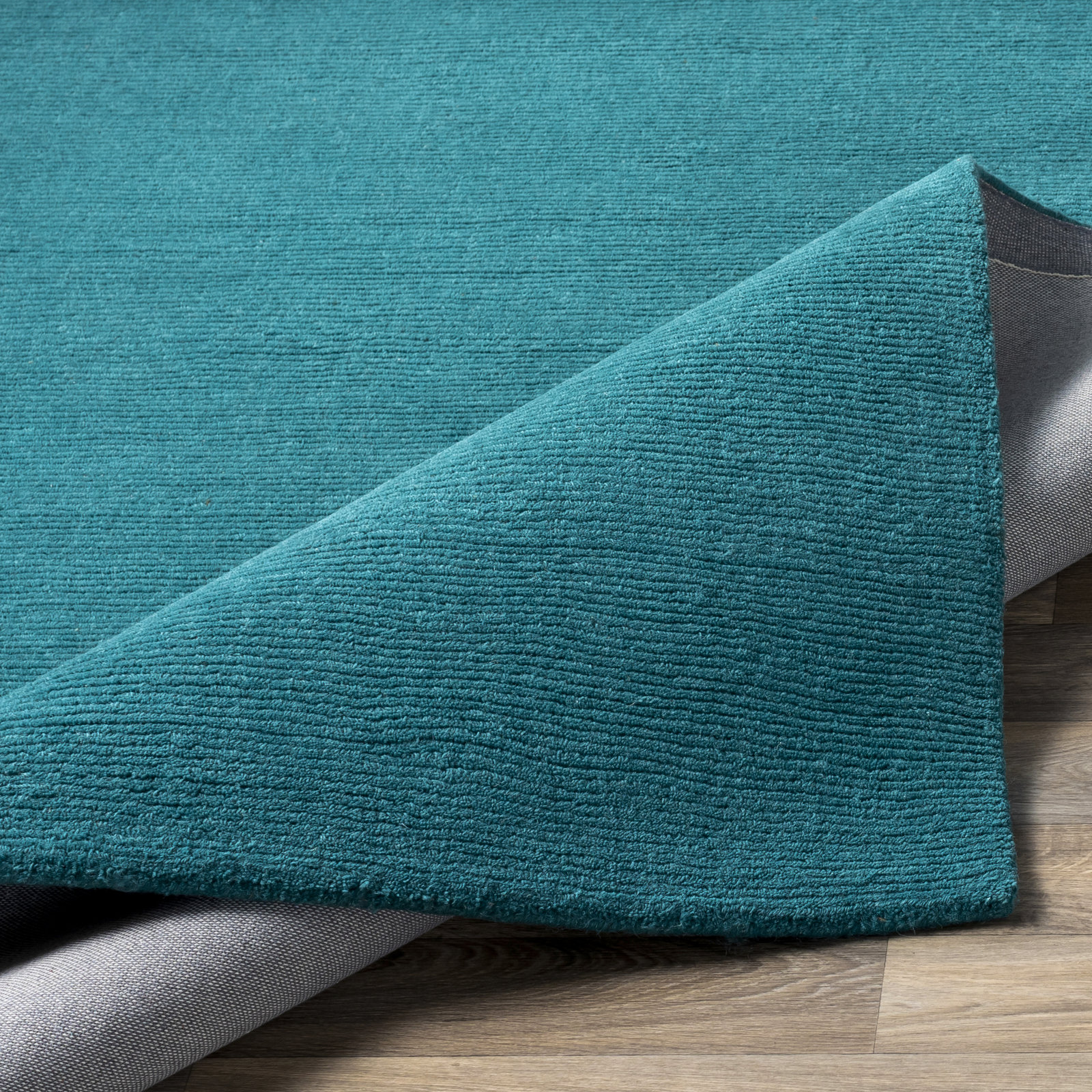 Girton Teal Hand-Woven Wool Rug, Rectangle 2' x 3'