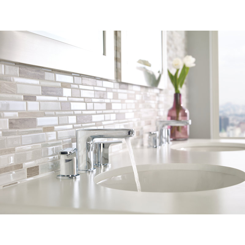 Rizon Widespread Bathroom Faucet with Drain Assembly, Chrome