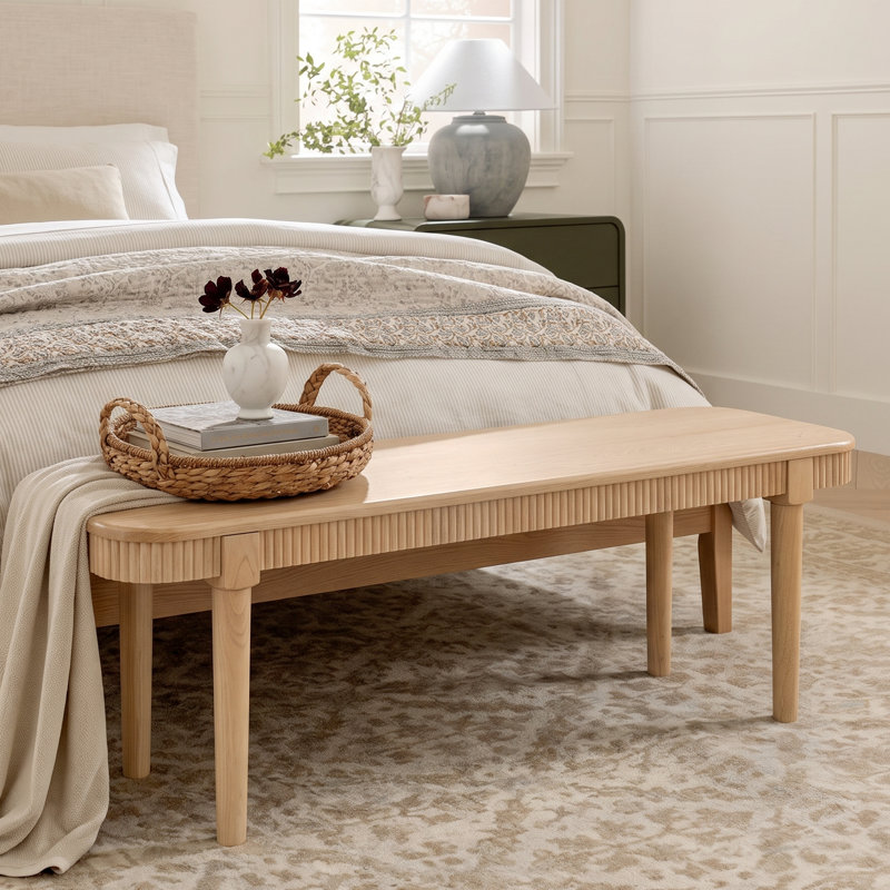 Banc Zellan de 150 cm de long, style moderne du milieu du siècle, en bois massif avec ceinture cannelée, pour salle à manger, chambre ou salon.