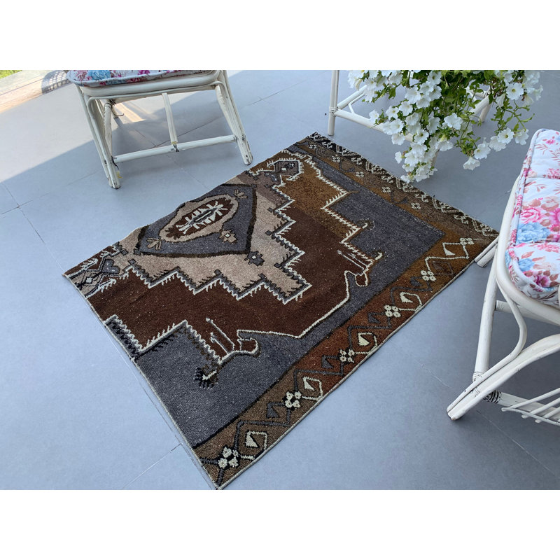 Tapis turc Oushak fait à la main: petit tapis d'entrée antique idéal pour divers styles de décoration