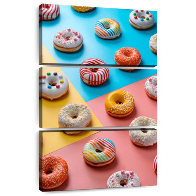 Yarlin Assorted Glazed Doughnuts