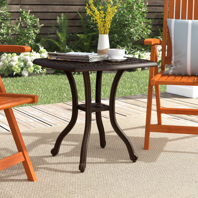 Lebanon Square Metal Outdoor Side Table , 21'' in. W 21'' in. D