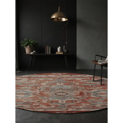 Tapis gris soyeux et moelleux