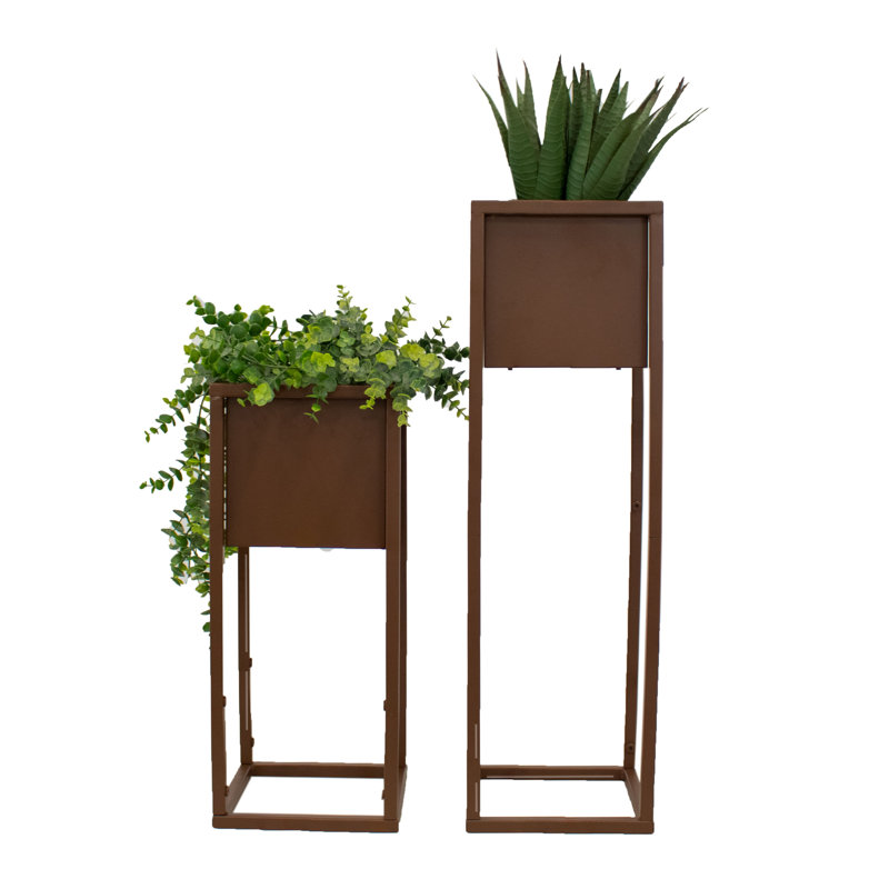 Modern Simplicity Assorted Square Black Metal Outdoor Planter - Brown, Brown