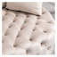 Chaise berçante classique en velours A&A Furniture-1156880941