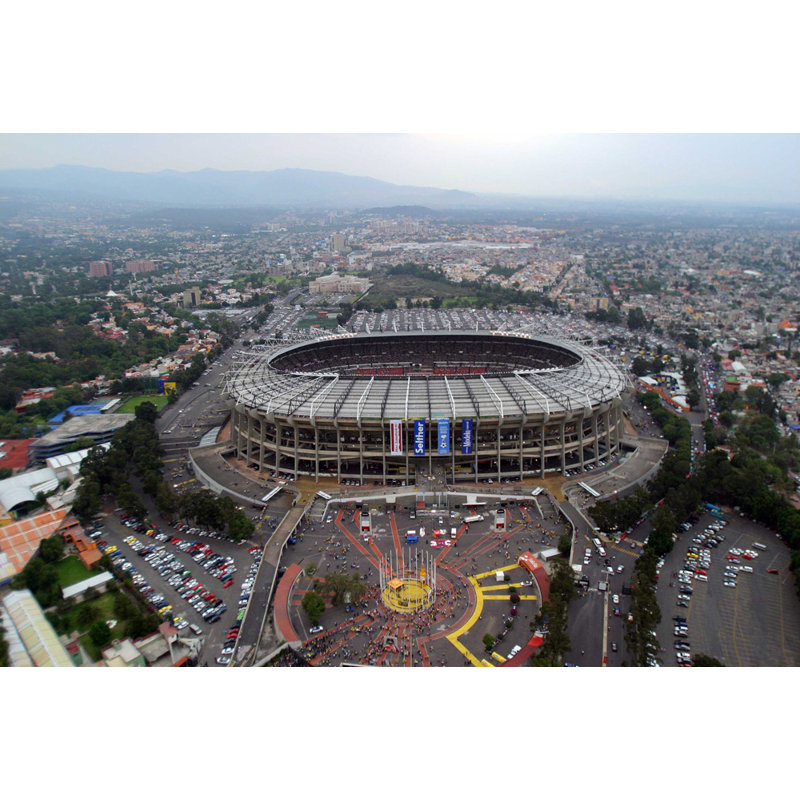 Azteca Stadium, H 16 po x l 24 po