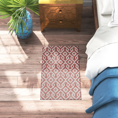Kaylani Flatweave Washable Geometric Indoor / Outdoor Rug