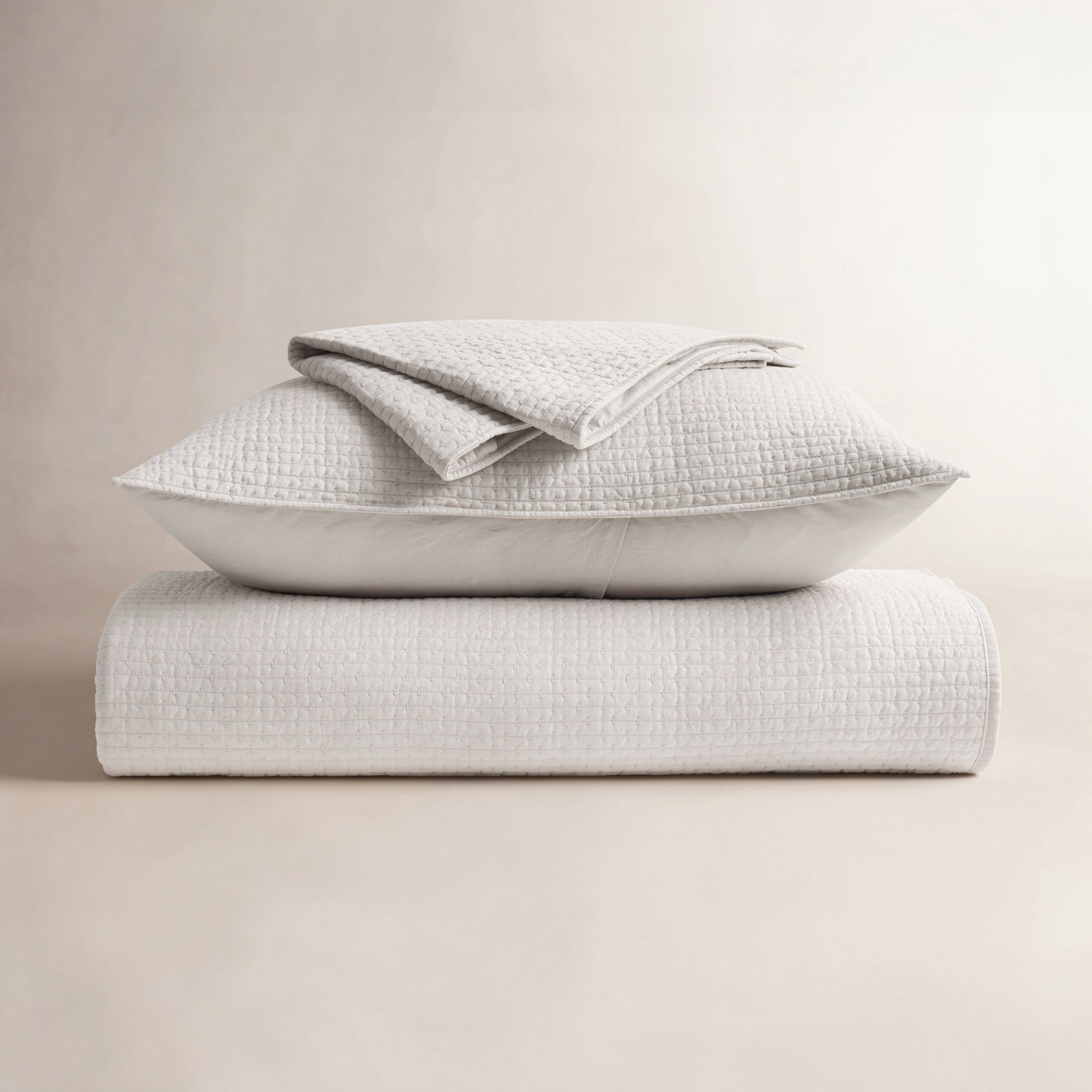 Cotton Sateen Quilt Set, King Quilt + 2 King Shams, Frost Gray