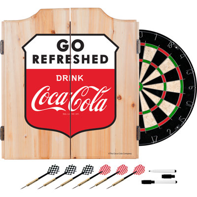Ensemble de jeu de fléchettes et d'armoires Coca Cola