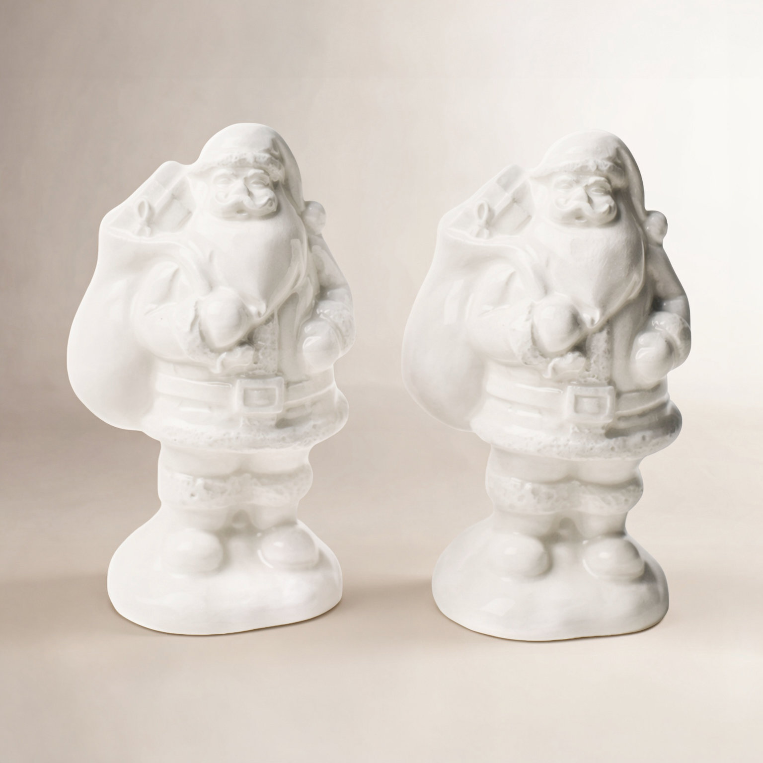 Santa Ceramic Salt and Pepper Shaker Set