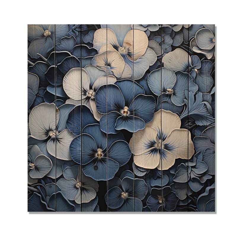 Blue Blue Pansies In The Shadows I - Art sur bois de pin naturel, H 36 po x l 36 po