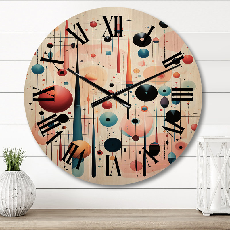Horloge murale Anusuya, Moyenne