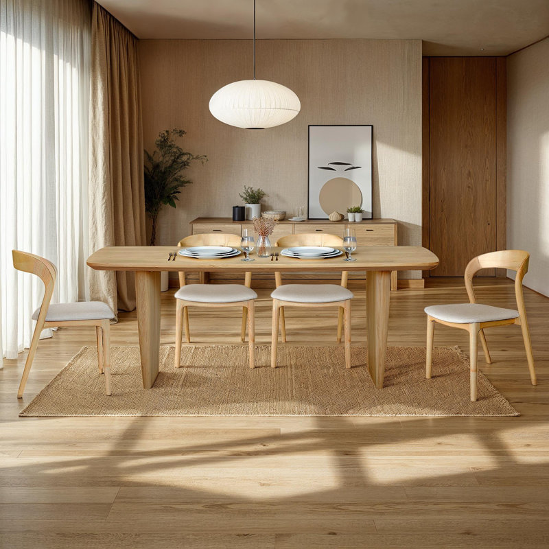 Chaise de salle à manger rembourrée en bois de frêne Rena, Beige