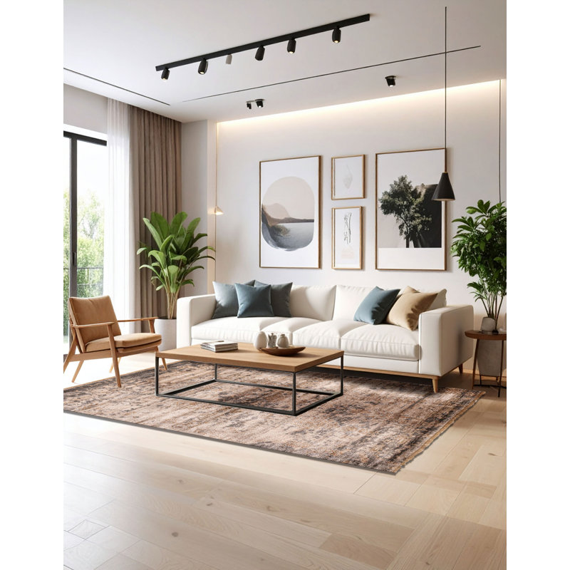 Tapis brun clair Legacy 5 pi 5 po x 7 pi 6 po