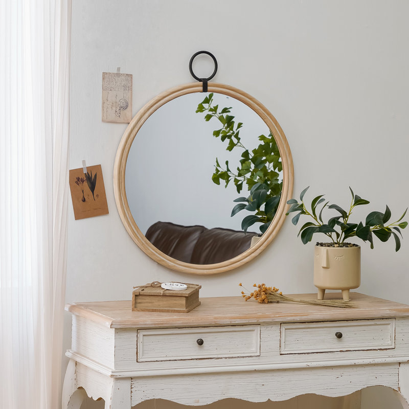 Round Distressed Wood Akbar With Top Loop