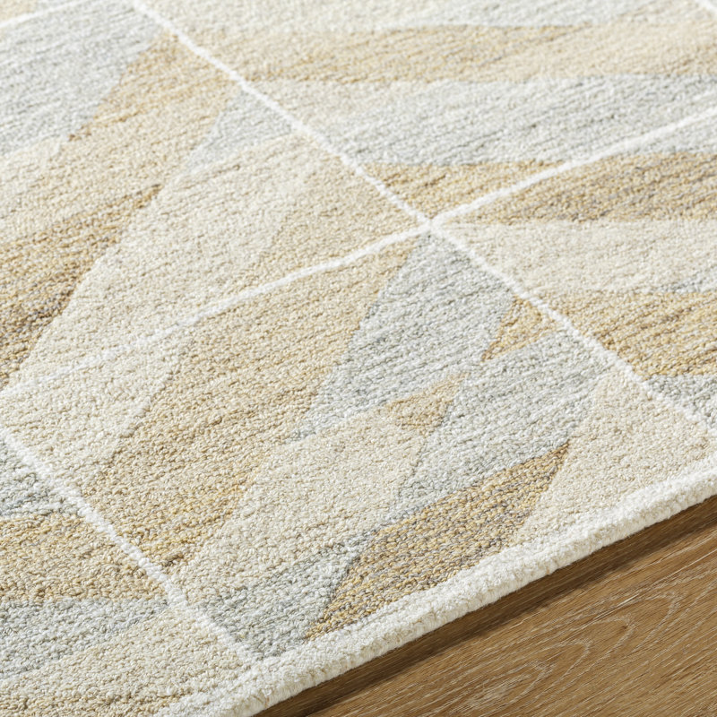 Kardelen Hand Tufted Wool Chevron Indoor Rug, Rectangle 5'7" x 6'