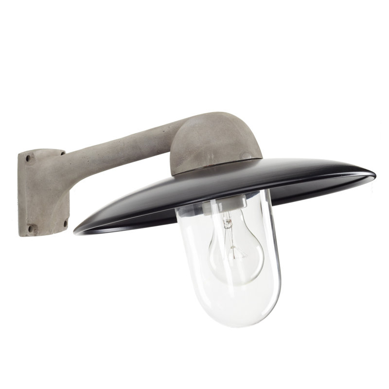 Outdoor Armed Sconce
