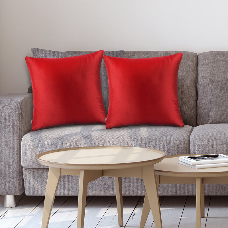 Housse de coussin en soie Cecelia, Rouge
