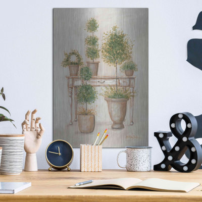 «Potting Bench & Topiaries II» par Pam Britton
