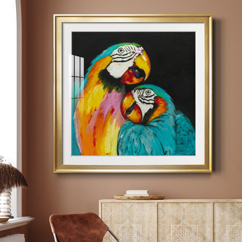 Perroquet ludique - peinture encadrée, Encadrement doré, H 34,5 po x l 34,5 po x P 1,5 po