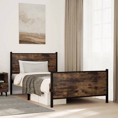 Saylee Bed