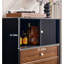 Armoire décorative à volets colorés