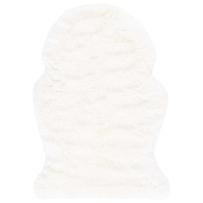 Mera White Handmade Sheepskin Rug