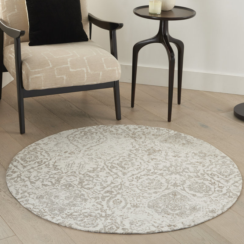 Tapis ivoire Gwenn, Rond 4 pi