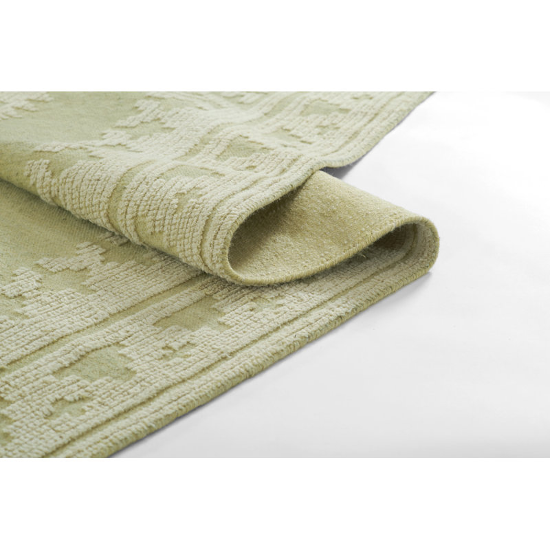 Momeni Bristol Traditional Medallion Green Area Rug, Rectangle 8' x 10'