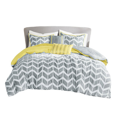 Fashionable Bedding With Grey And Yellow Accents For Twin/twin Xl Comforter Decorative Pillows In Style